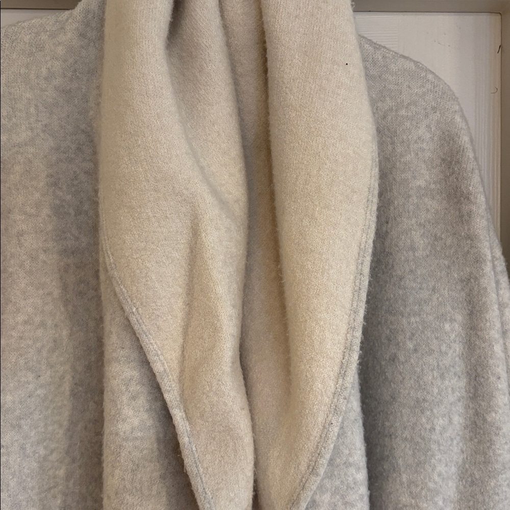 Sweater/Jacket - image 2